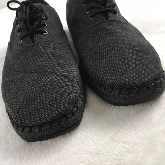 Toms Canvas Lace Up Shoes Size 9 - Picture 9 of 9